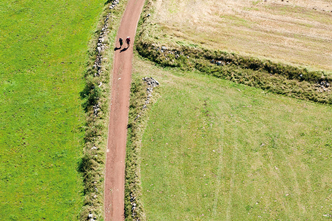 D'une colline à l'autre D'une colline à l'autre